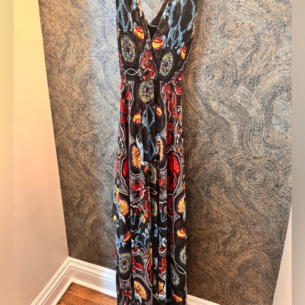 Alice & Olivia Kora Painted V-Neck Handkerchief Maxi Dress